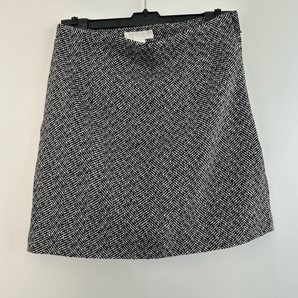 H&M Grey Tweed Mini Skirt